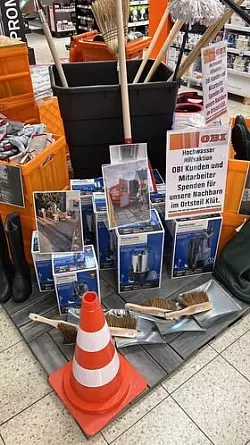 Spendenaktion im Obi in Detmold. - &copy; Lars Steinicke