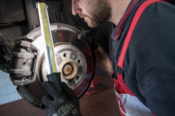 Der genaue Blick kann Leben retten - © Foto: Robert Günther/dpa-tmn