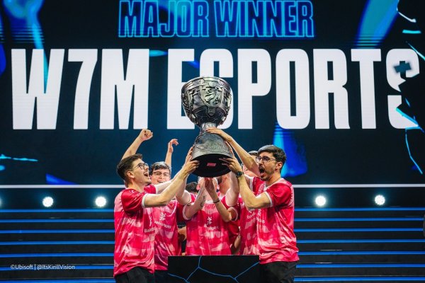 Historischer Sieg: Die Rainbow-Six-Spieler von w7m esports haben als ersten Team zwei R6-Major in Folge gewonnen. - © Kirill Bashkirov/Ubisoft