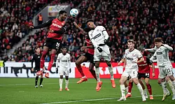 Tella hatte diesmal kein Torglück. - © Fabian Strauch/dpa