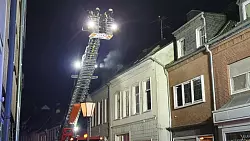 Die drei Verletzten kamen in eine Spezialklinik. - &copy; Guido Schulmann/tv-niederrhein/dpa