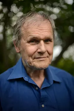 Wolfgang Krüger ist Psychotherapeut, Freundschaftsexperte und Buchautor. - © Sina Schuldt/dpa/dpa-tmn