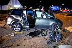 Bei dem Unfall in Hamburg-Billstedt wurde ein Zweij&auml;hriger t&ouml;dlich verletzt. (Archivbild) - &copy; Daniel Bockwoldt/dpa
