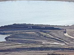 Es gehe um F&auml;lschung von Dokumenten in gro&szlig;em Stil und gewerbsm&auml;&szlig;igen Betrug, sagte NRW-Innenminister Herbert Reul (CDU). - &copy; Landeskriminalamt Nordrhein-Westfalen/dpa