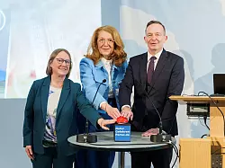 Bund und Länder waren beim Aufbau des Portals beteiligt. - © Andreas Arnold/dpa