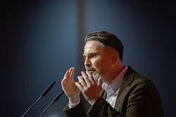 Fabio De Masi wurde neu als Vorsitzender gewählt. - © Klaus-Dietmar Gabbert/dpa