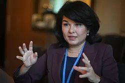 Nigina Muntean berichtet von Beispielen, bei denen es Unterschiede in der Forschung mit Blick auf die Geschlechter gibt. - &copy; Jens Kalaene/dpa