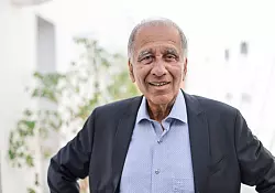 Mojib Latif denkt, dass auch die 2,0-Grad-Erderwärmung gerissen wird. (Archvbild) - © Christian Charisius/dpa