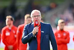 Heidenheim muss in die Relegation. - © Harry Langer/dpa