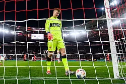 Erwischte einen schwachen Tag: VfB-Keeper Alexander Nübel. - © Tom Weller/dpa