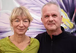 Andrea Wagner und Frank Spieth brachten den Safran zurück nach Altenburg. - © Andreas Drouve/dpa-tmn