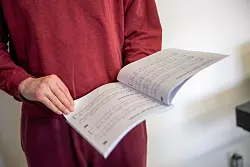 Vlady will auch nach seiner Haftzeit weiter Klavier spielen. (Archivbild) - &copy; Harald Tittel/dpa