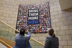 Der Landtag Nordrhein-Westfalens beschlie&szlig;t einen gro&szlig;en Ma&szlig;nahmen-Katalog, den die Landesregierung zur Unterst&uuml;tzung Israels umsetzen soll. - &copy; David Young/dpa