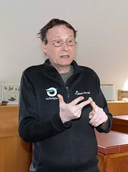 Naturführer und Pilzexperte: Uwe Koch. - © Deike Uhtenwoldt/dpa-tmn