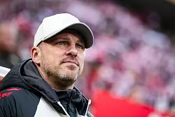 Um Trainer Lukas Kwasniok war es nach der Negativserie zuletzt ein wenig unruhig geworden. - &copy; Marius Becker/dpa