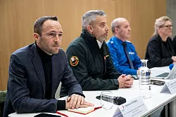 Bei einer Pressekonferenz gaben die Ermittler Details zu dem Feuer bekannt. - &copy; Alessandro Della Valle/KEYSTONE/dpa