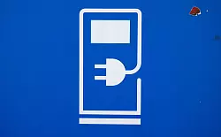 Der VDA fordert mehr Tempo beim Ausbau der Ladeinfrastruktur. (Archivbild) - &copy; Sven Hoppe/dpa