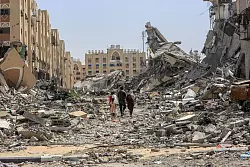 Die israelische Armee berichtete von weiteren K&auml;mpfen mit der islamistischen Hamas in Chan Junis. - &copy; Abed Rahim Khatib/dpa