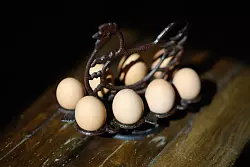 An den Eierpreisen dürfte sich die meisten Verbraucher so schnell nichts ändern. (Archivbild) - © Robert Michael/dpa