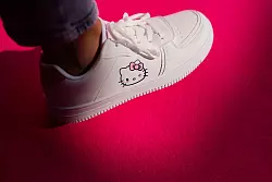 Hello Kittys Design hat es vom Kinderzimmer zur Lifestyle-Marke geschafft. (Foto Archiv) - &copy; Rolf Vennenbernd/dpa