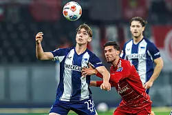 Der 16 Jahre alte Kennet Eichhorn stand zum sechsten Mal in Herthas Startelf. - &copy; Andreas Gora/dpa