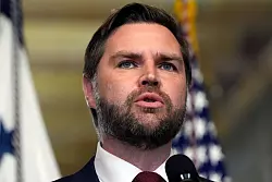 US-Vize Vance findet beim Protest in Washington klare Worte. (Archivbild) - © Alex Brandon/AP/dpa