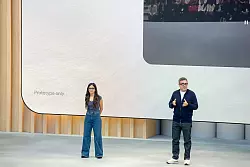 Die Akkus der Brillen, die Google bei seiner Entwicklerkonferenz zeigte, sollen den ganzen Tag halten. Noch sind es allerdings nur Prototypen. - &copy; Andrej Sokolow/dpa