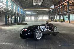 Industriekultur: Den Nachbau des RAK 2 pr&auml;sentiert Opel hier in einer verlassenen Halle auf dem Werksgel&auml;nde in R&uuml;sselsheim. - &copy; Malte Christians/dpa