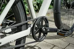 Tr&auml;gt zur Wartungsarmut bei: der Carbonriemen von Marktf&uuml;hrer Gates als Alternative zur Kette. - &copy; Stefan Wei&szlig;enborn/dpa-tmn