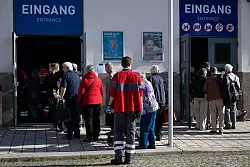 Rund 17.000 Menschen waren von der Evakuierung betroffen. - &copy; Sebastian Kahnert/dpa