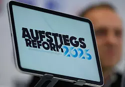 Der Initiative «Aufstiegsreform 2025» schlossen sich bereits 40 Teams an. - © Hendrik Schmidt/dpa