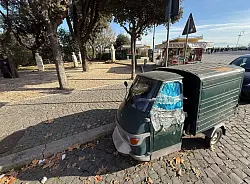 Die Produktion der Ape wird zum Jahresende eingestellt. (Archivbild) - &copy; Christoph Sator/dpa