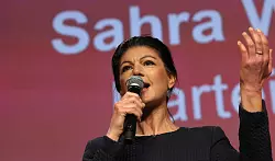 BSW hatte sich mehr erhofft - Einzug in den Bundestag am Abend nicht sicher. - © Jens Büttner/dpa