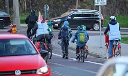 Mehr Unf&auml;lle von Kindern auf Schulwegen (Archiv). - &copy; Jan Woitas/dpa
