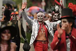 Die j&auml;hrliche Parade findet seit 2016 statt. - &copy; Claudia Rosel/AP/dpa