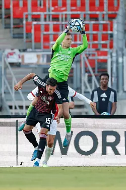 Neuer Werder-Torwart: Der Este Karl Hein. - © Daniel Löb/dpa