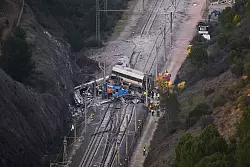 Nach dem schweren Zugungl&uuml;ck in S&uuml;dspanien werden nun Details zu den Opfern bekannt. - &copy; Manu Fernandez/AP/dpa