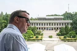 Soldaten der anderen Seite waren 50 Meter entfernt. - &copy; Soeren Stache/dpa