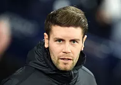 Holte einen Punkt bei Manchester City: Der deutsche Trainer Fabian H&uuml;rzeler. - &copy; Mike Egerton/PA Wire/dpa