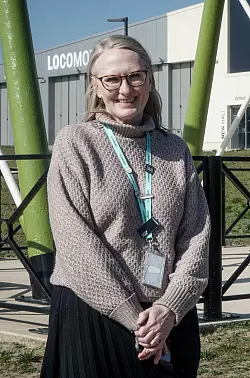 «Im viktorianischen England brach ein Eisenbahn-Boom aus», sagt Sarah Price, Leiterin Lokomotiven im Museum Locomotion in Shildon. - © Stephan Weißenborn/dpa-tmn
