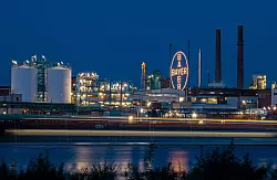 Bei der neuen Firmenstruktur geht es auch um Kostensenkungen des hoch verschuldeten Traditionskonzerns. - &copy; Oliver Berg/dpa