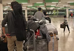 Viele ausreisewillige Afghanen harren seit Monaten oder gar Jahren in Islamabad aus. - &copy; Nabila Lalee/dpa