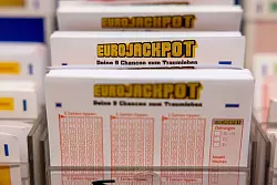 Ein Gewinner oder eine Gewinnerin in Berlin knackte den Eurojackpot von 120 Millionen Euro. (Symbolbild) - &copy; Thomas Banneyer/dpa