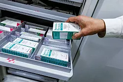 Viele Antibiotika basieren auf Penicillinen. (Illustration) - &copy; Carsten Koall/dpa