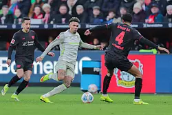 Bayer Leverkusen hatte gegen offensiv harmlose Bremer ein Chancenplus. - &copy; Rolf Vennenbernd/dpa