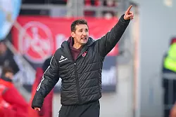 Es geht weiter nach oben f&uuml;r Miroslav Klose. - &copy; Daniel Karmann/dpa