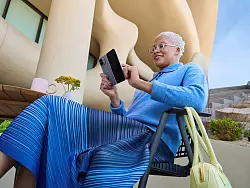 Das Pixel 10 Pro Fold überzeugt mit einem riesigen Display, Multitasking-Stärken und allen KI-Features. Es ist aber nicht das schlankeste Modell auf dem Markt. - © Google LLC/dpa-tmn