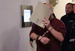 Der Prozess um den Tod einer Zweij&auml;hrigen durch unterlassene Hilfeleistung hat begonnen. - &copy; Sebastian Willnow/dpa