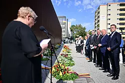 Die SED-Opferbeauftragte Evelyn Zupke erinnerte daran, dass Freiheit und Demokratie nicht selbstverst&auml;ndlich sind. - &copy; Sebastian Christoph Gollnow/dpa