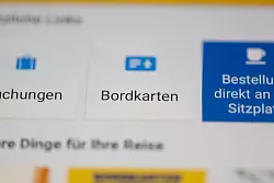 Ohne Papier an Bord: Ryanair will es erzwingen. (Symbolbild) - &copy; Sebastian Kahnert/dpa